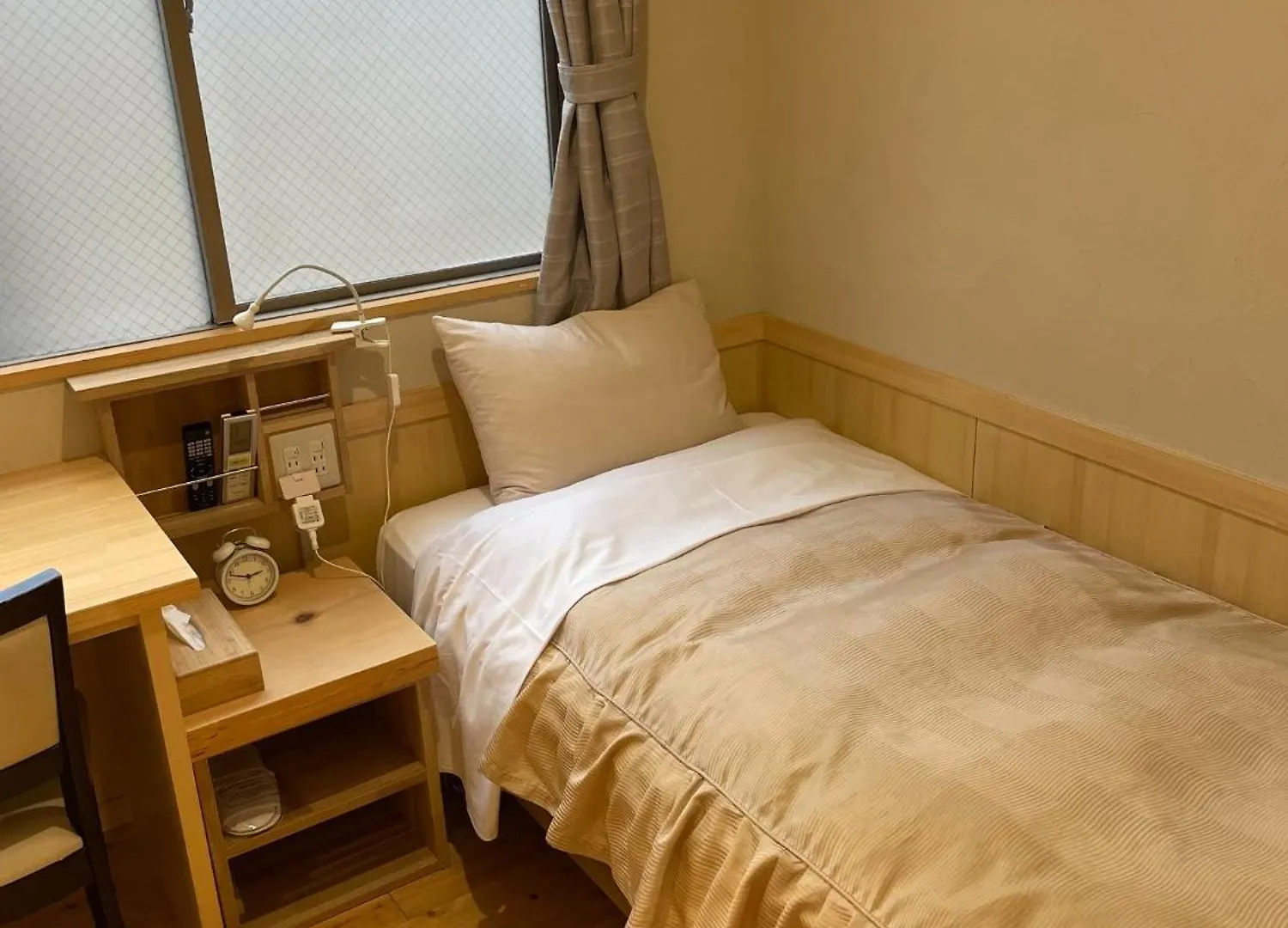 Business Hotel Crescent - Vacation Stay 49950V Tokyo